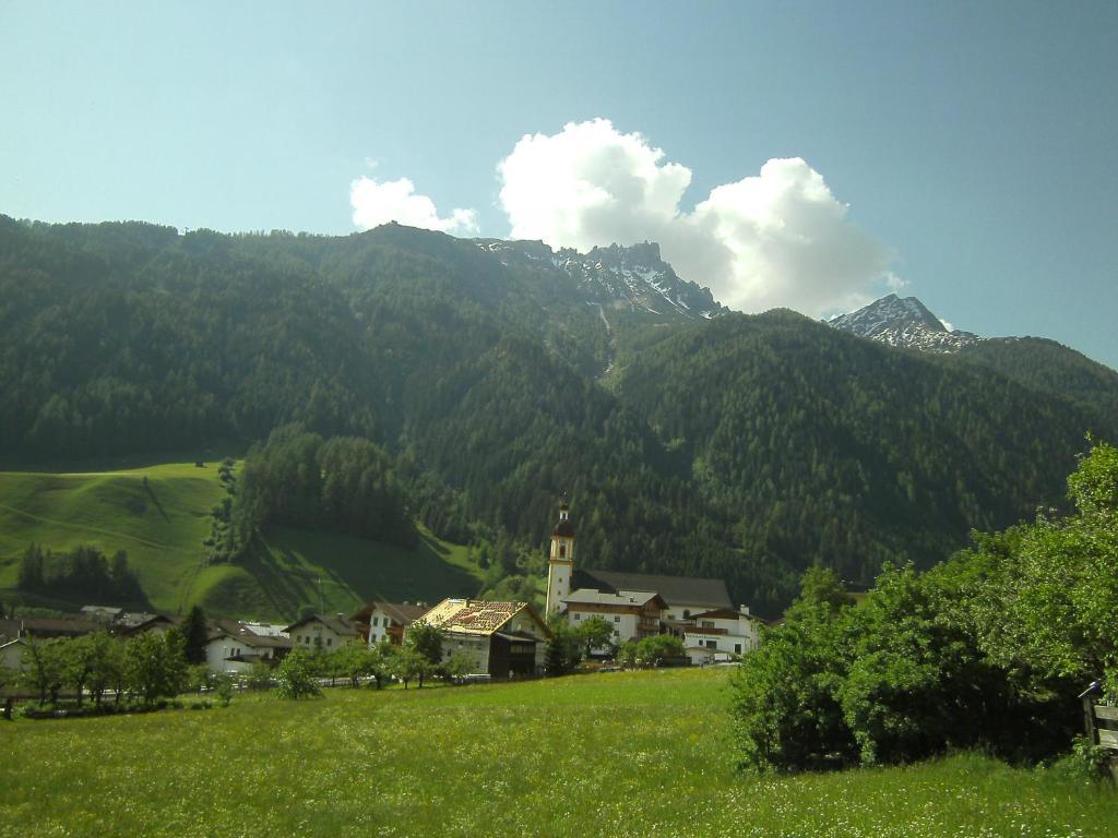 Ferienwohnung Mondial Neustift im Stubaital Ngoại thất bức ảnh
