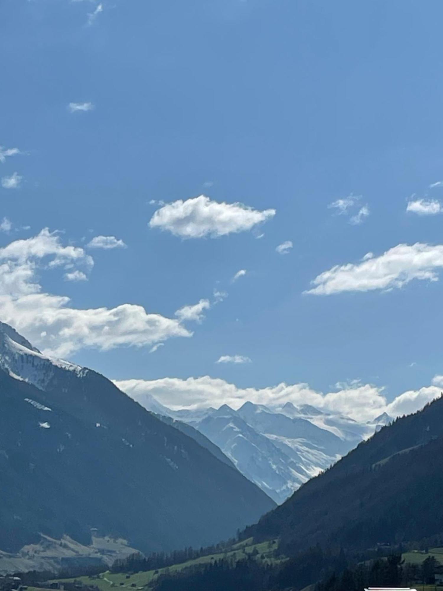 Ferienwohnung Mondial Neustift im Stubaital Ngoại thất bức ảnh