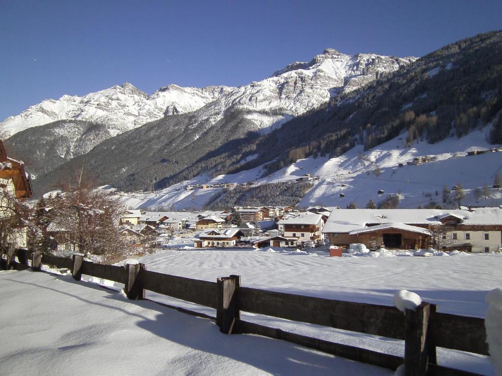 Ferienwohnung Mondial Neustift im Stubaital Ngoại thất bức ảnh