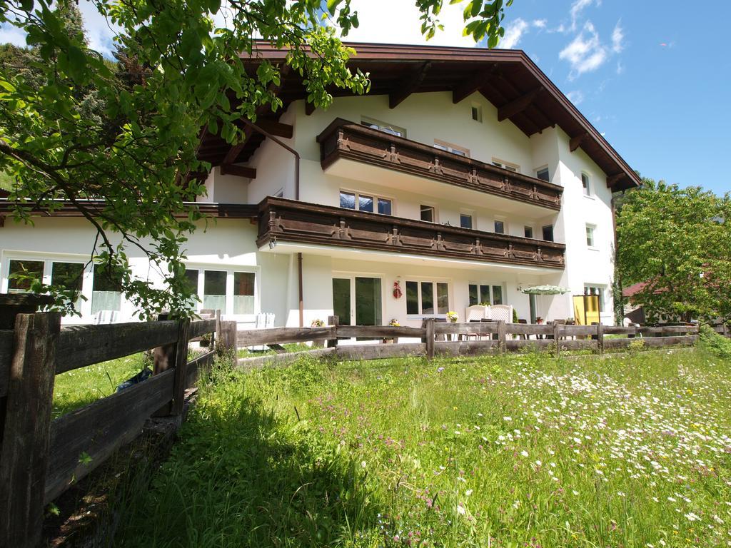 Ferienwohnung Mondial Neustift im Stubaital Ngoại thất bức ảnh