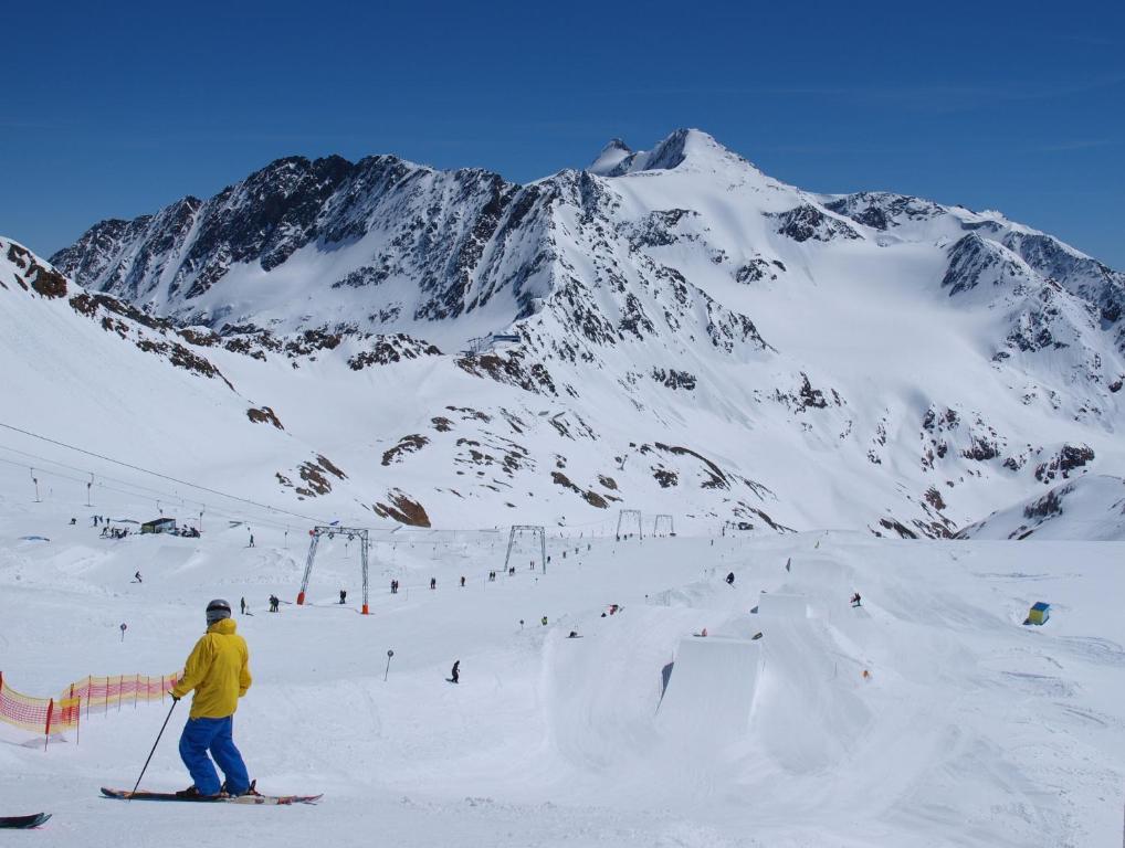 Ferienwohnung Mondial Neustift im Stubaital Ngoại thất bức ảnh