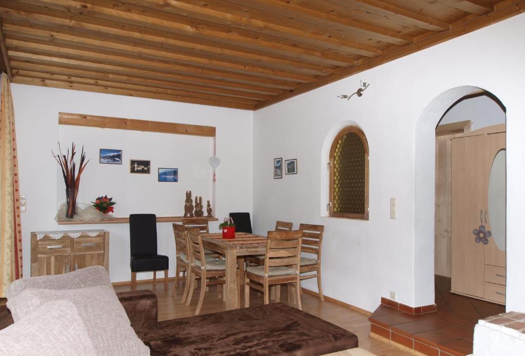 Ferienwohnung Mondial Neustift im Stubaital Ngoại thất bức ảnh