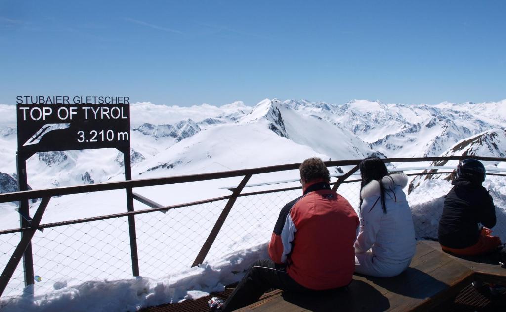 Ferienwohnung Mondial Neustift im Stubaital Ngoại thất bức ảnh