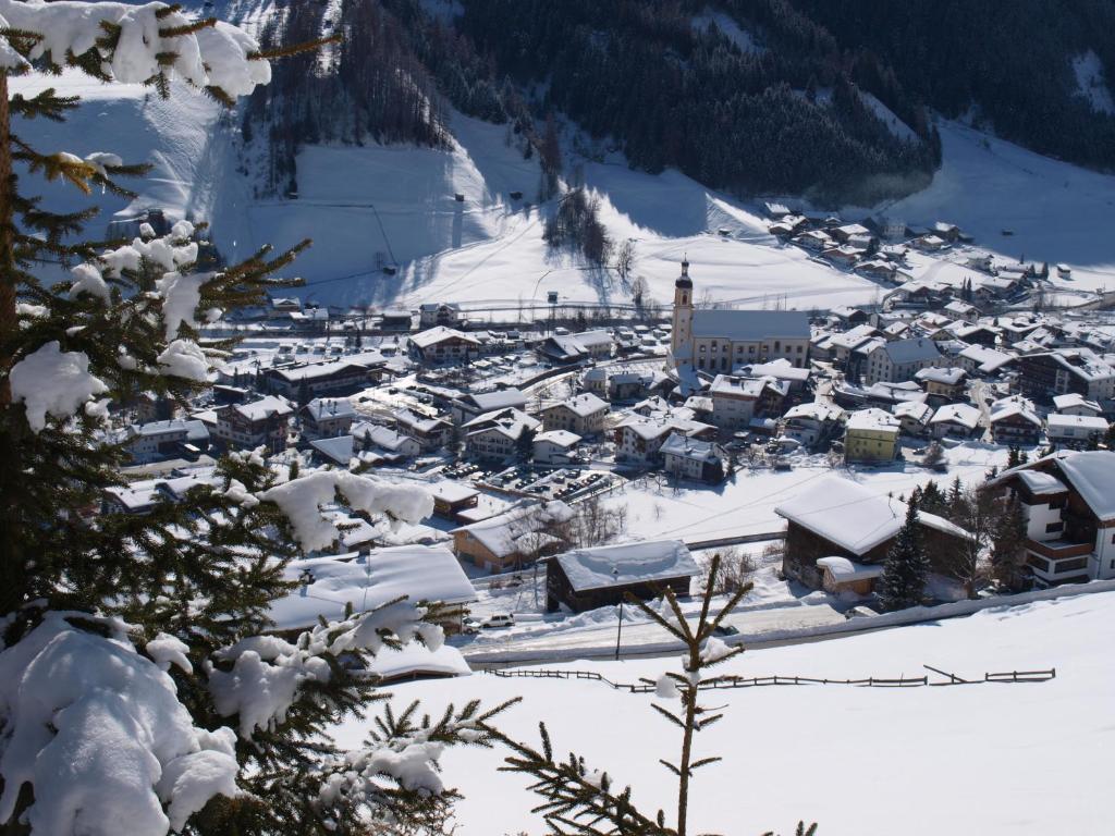 Ferienwohnung Mondial Neustift im Stubaital Ngoại thất bức ảnh