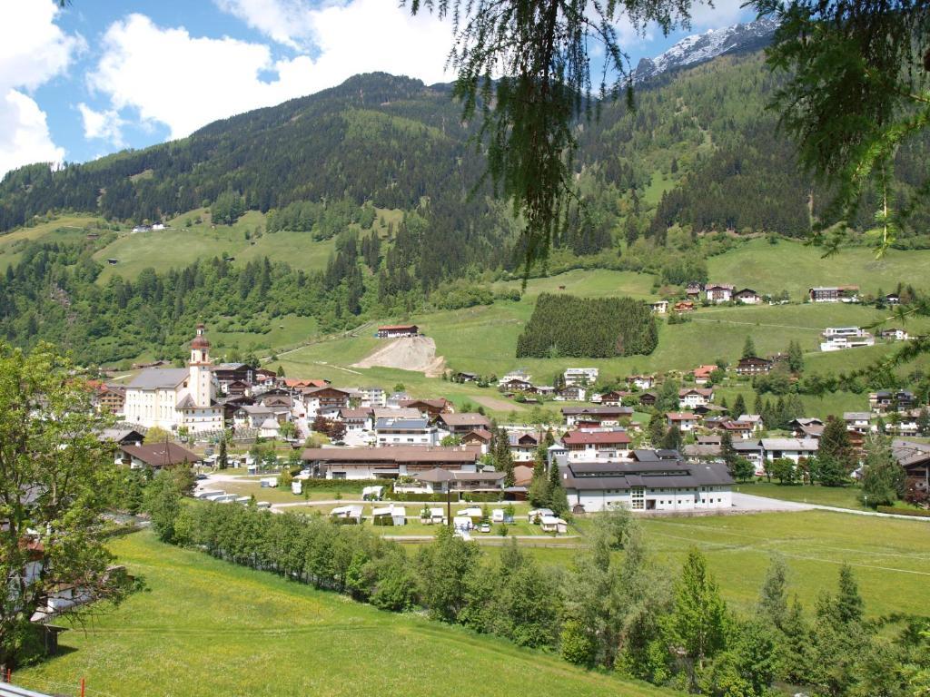 Ferienwohnung Mondial Neustift im Stubaital Ngoại thất bức ảnh