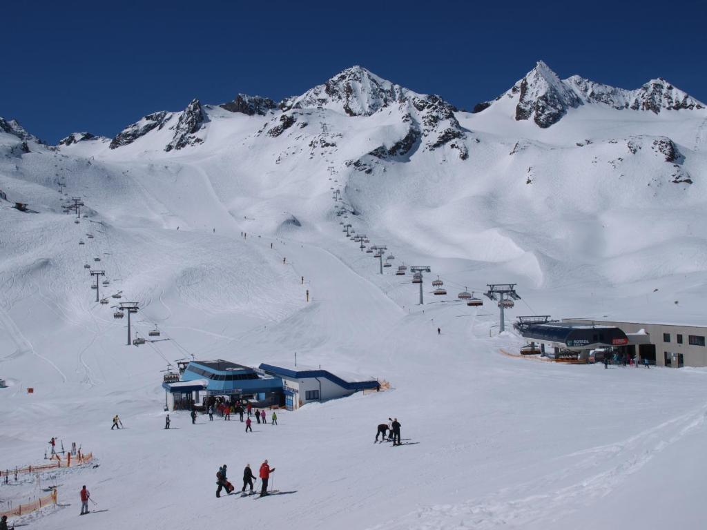 Ferienwohnung Mondial Neustift im Stubaital Ngoại thất bức ảnh